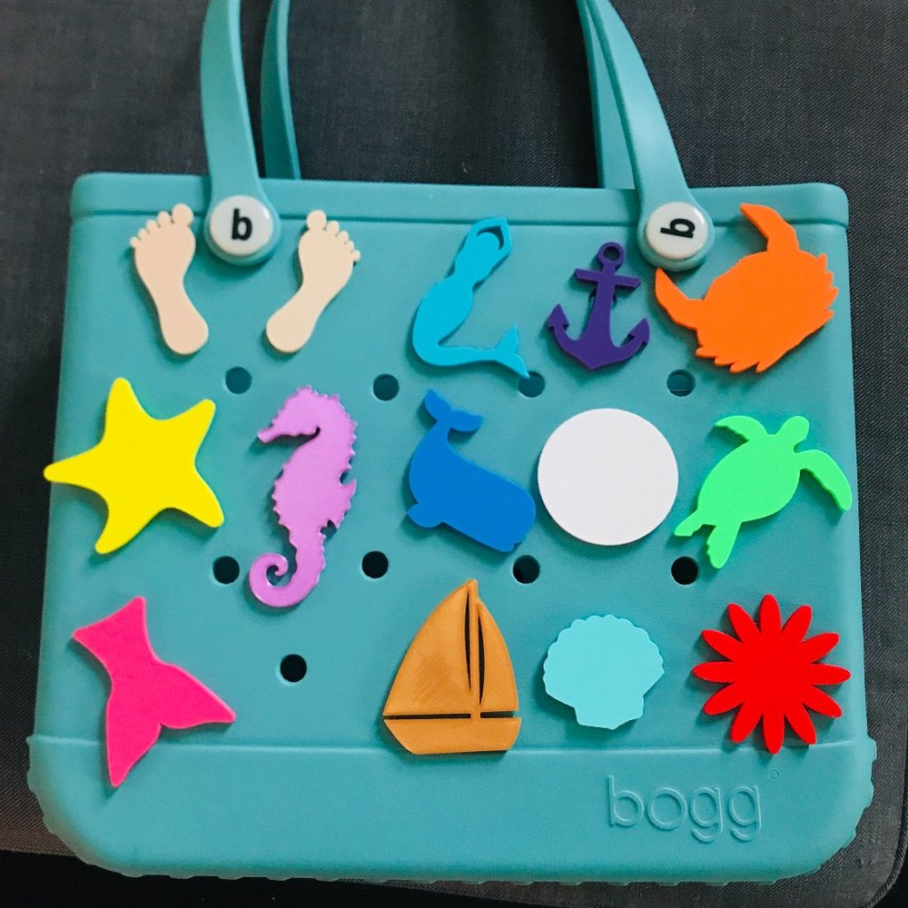 3D Printed Beach Themed Bogg Bag Charms - Picture 1 of 13